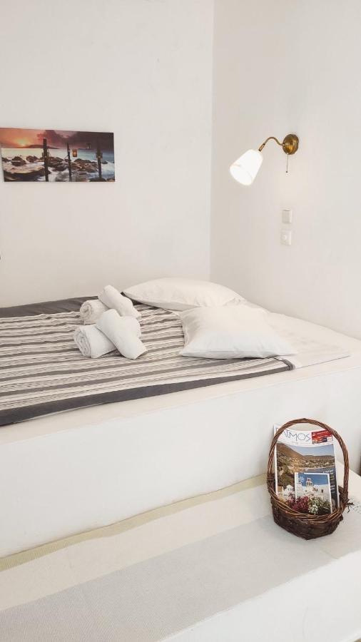 Aparthotel Lampi'S Dolphin Pátmos Exteriér fotografie